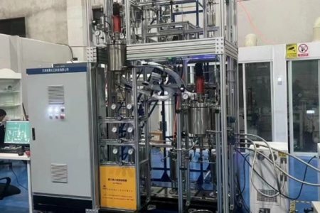 反应釜制冷加热系统运行时需控制好哪些技术参数？