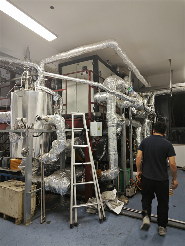 开元游戏大厅app高低温控温系统设备实拍图4