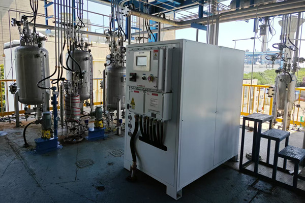 开元游戏大厅app防爆制冷控温系统与高低温试验箱设备实拍图2